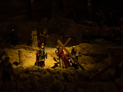 Kreuzweg / Erzdiözese Wien/ Stephan Schönlaub, Stephan Schönlaub Die Fastenkrippe, Kreuzweg